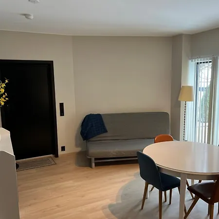 New & Modern In A Quiet Area With Free Parking Daire *